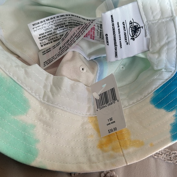 Disney bucket hat - Picture 3 of 3